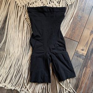 Spanx Shaping Short Sz.M